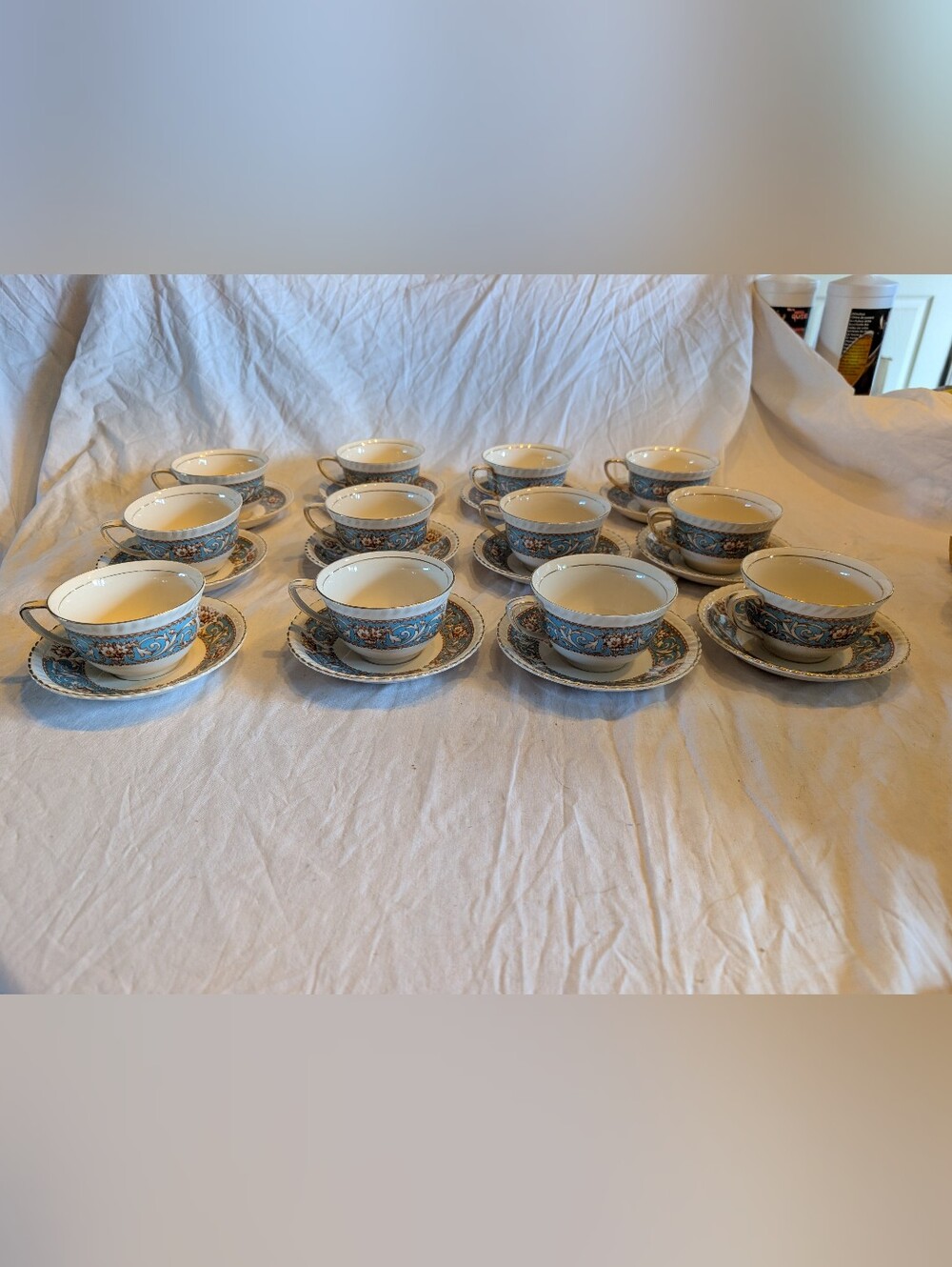 2/120$ Elegant Blue and Gold Porcelain Teacup and Saucer Set - 12 set